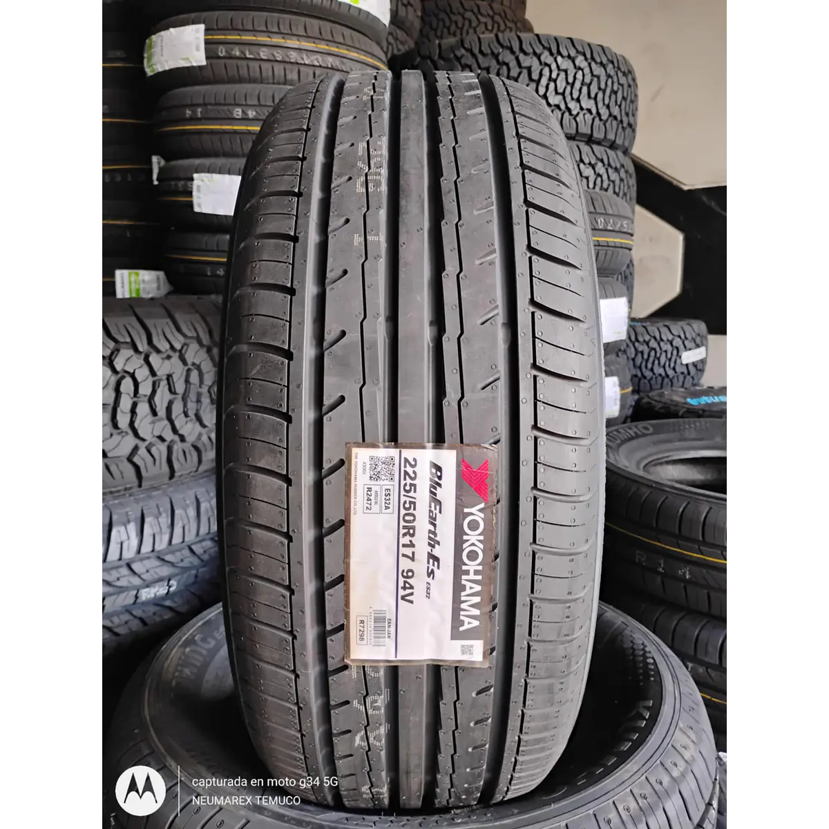 YOKOHAMA BLUEARTH ES32 225/50 R17 94V