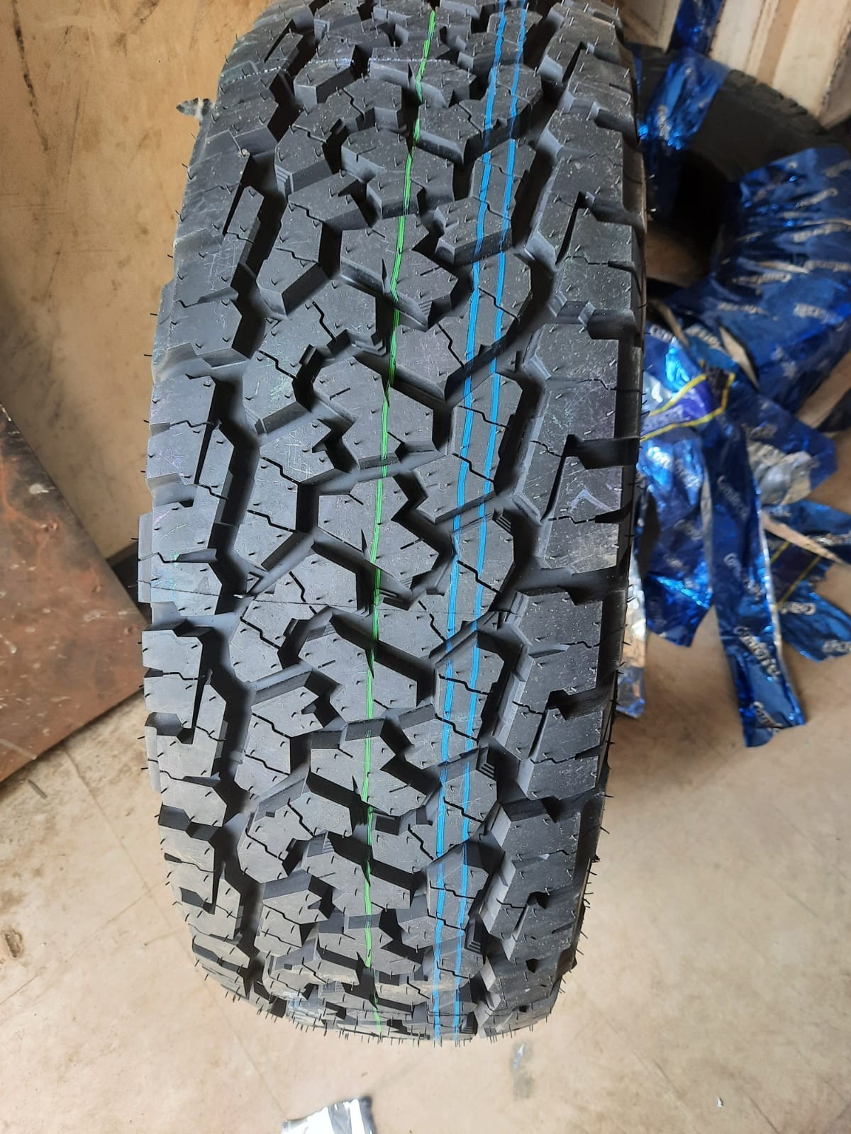 COMFORSER ALL-TERRAIN CF1100 265/65 R17