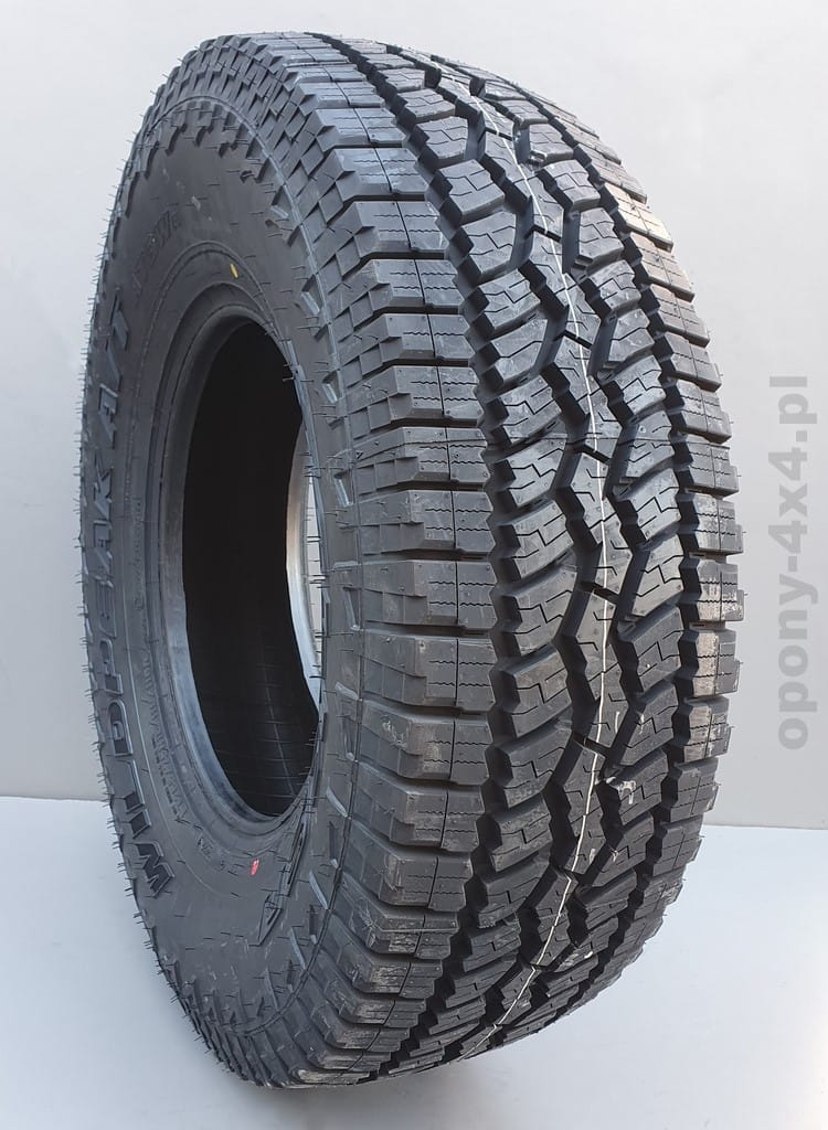 FALKEN WILDPEAK A/T AT3WA 235/65 R17 108H XL