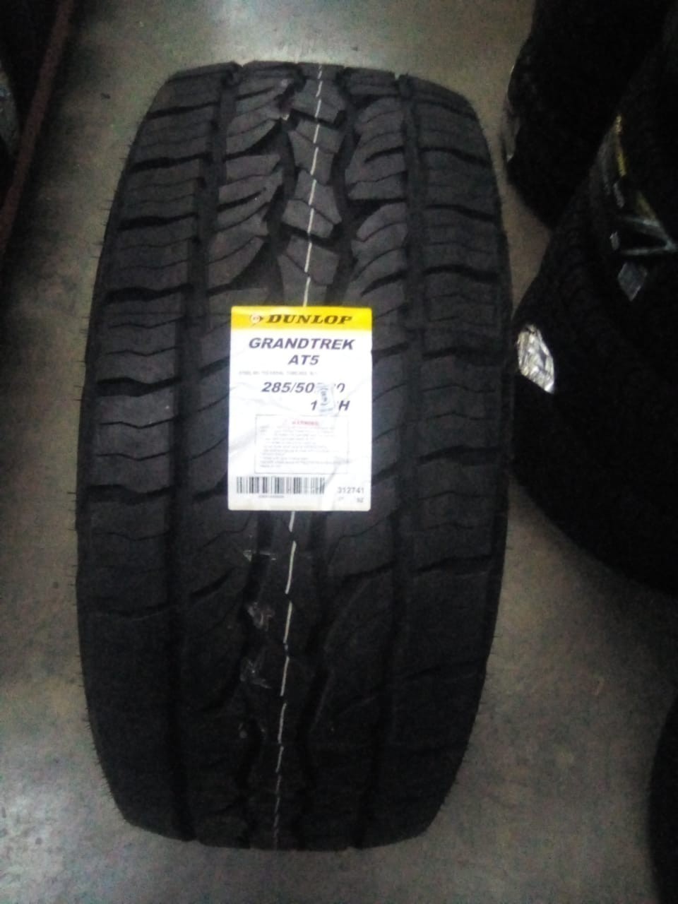 DUNLOP GRANDTREK PT2A 285/50 R20