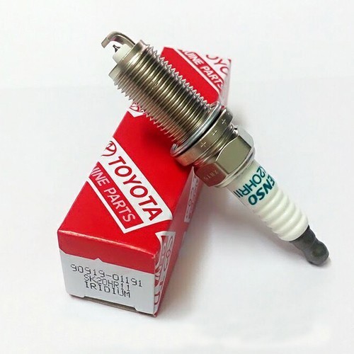 TOYOTA OE DENSO IRIDIUM SPARK PLUG – PART NO: 90919-01191 / SK20HR11